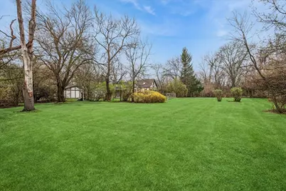 609 Forest Edge Lane, Des Plaines, IL 60016 - Photo 4