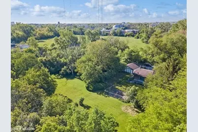 609 Forest Edge Lane, Des Plaines, IL 60016 - Photo 8