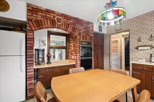 609 Forest Edge Ln, Des Plaines, IL 60016 - Photo 16