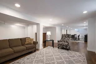 2854 W 99th St, Evergreen Park, IL 60805 - Photo 14