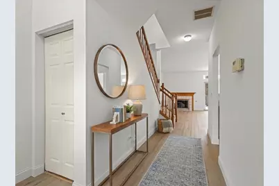 209 Huntington Court, Oswego, IL 60543 - Photo 4