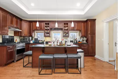 7745 Kenton Avenue, Skokie, IL 60076 - Photo 8