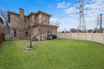 7745 Kenton Avenue, Skokie, IL 60076 - Photo 40