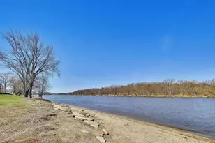 1715 W River St, Dixon, IL 61021 - Photo 64