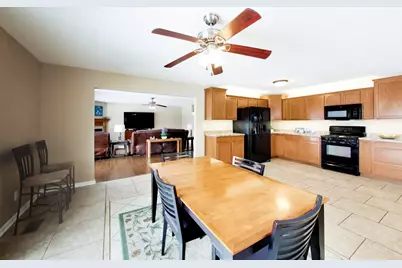 1715 W River Street #1715, Dixon, IL 61021 - Photo 8