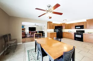 1715 W River St, Dixon, IL 61021 - Photo 8