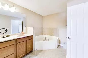 1715 W River St, Dixon, IL 61021 - Photo 26