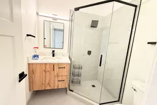 1945 W Thomas St, Chicago, IL 60622 - Photo 16