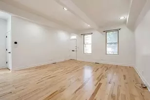 1945 W Thomas St, Chicago, IL 60622 - Photo 8