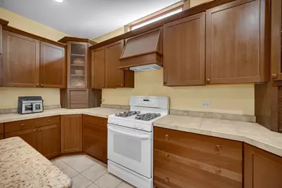 2161 Burnham Court, Algonquin, IL 60102 - Photo 4