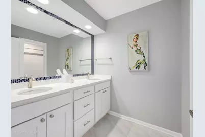 734 Forest Glen Lane, Oak Brook, IL 60523 - Photo 28