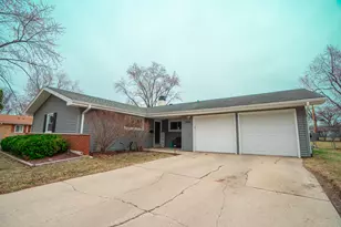 1935 Larchmont Rd, Hoffman Estates, IL 60169 - Photo 1