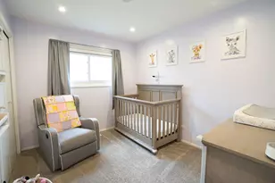 1935 Larchmont Rd, Hoffman Estates, IL 60169 - Photo 20