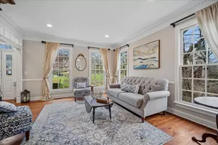 504 Oxmoor Ct, Saint Charles, IL 60175 - Photo 4