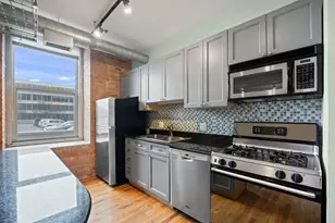 420 S Clinton St, Chicago, IL 60607 - Photo 8