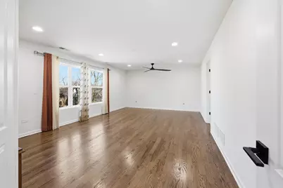 4530 Fairfax Avenue, Palatine, IL 60067 - Photo 8