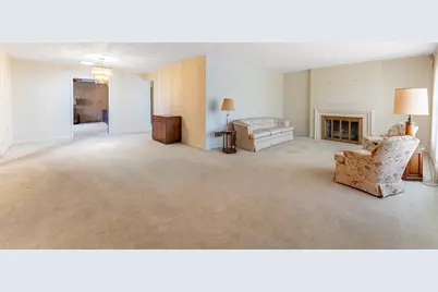 3835 W Jarlath Street, Lincolnwood, IL 60712 - Photo 6