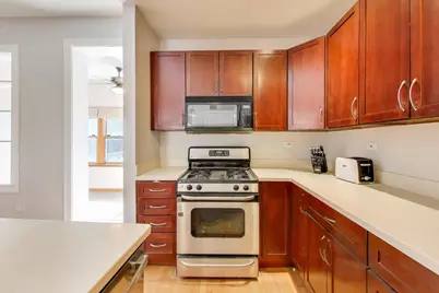 2229 W Armitage Avenue, Chicago, IL 60647 - Photo 10