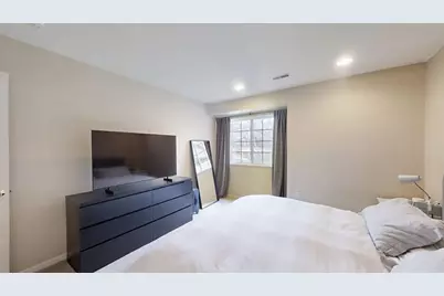 2404 Windward Boulevard #201, Champaign, IL 61821 - Photo 16