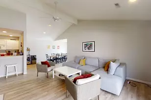 2404 Windward Blvd, Champaign, IL 61821 - Photo 10