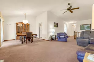 13740 S Magnolia Dr, Plainfield, IL 60544 - Photo 8