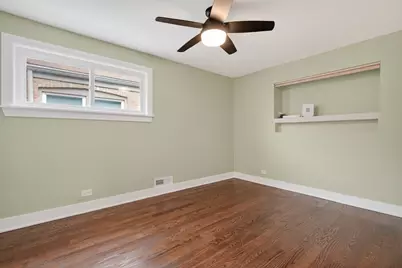 5819 S Newcastle Avenue, Chicago, IL 60638 - Photo 18