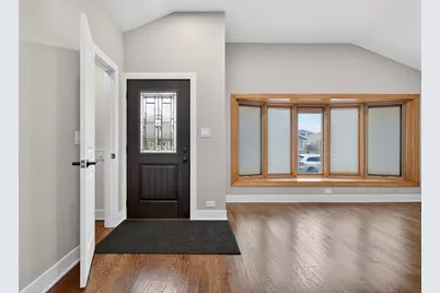 5819 S Newcastle Avenue, Chicago, IL 60638 - Photo 6