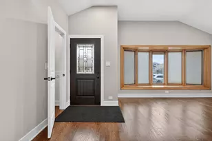 5819 S Newcastle Ave, Chicago, IL 60638 - Photo 6