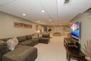 2953 Deerpath Ct, Carpentersville, IL 60110 - Photo 28