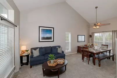 2953 Deerpath Court, Carpentersville, IL 60110 - Photo 10