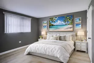 22 N Pistakee Lake Rd, Fox Lake, IL 60020 - Photo 10