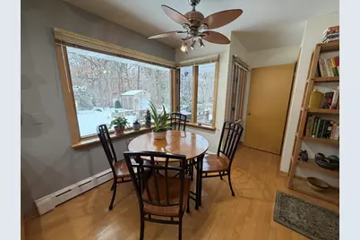 501 Glenwood Trail, Elgin, IL 60120 - Photo 14