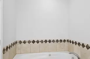 5540 N Glenwood Ave, Chicago, IL 60640 - Photo 18