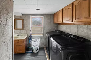 1837 Lackey Ln, Centralia, IL 62801 - Photo 24