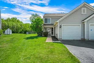 9 Crimson Ct, Lake in the Hills, IL 60156 - Photo 14