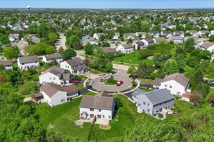 9 Crimson Ct, Lake in the Hills, IL 60156 - Photo 16