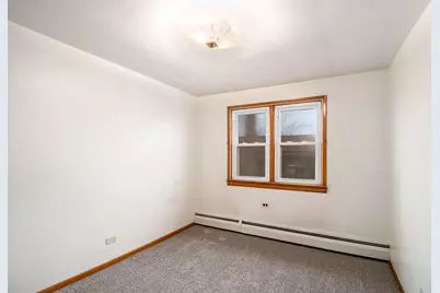 5119 N Menard Avenue, Chicago, IL 60630 - Photo 16