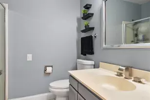 1104 Florimond Dr, Elgin, IL 60123 - Photo 8