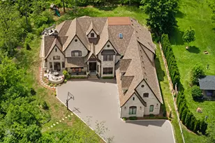 6270 S Garfield Ave, Burr Ridge, IL 60527 - Photo 4