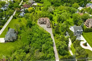 6270 S Garfield Ave, Burr Ridge, IL 60527 - Photo 2
