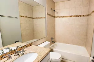 601 Fairbanks Ct, Schaumburg, IL 60194 - Photo 12