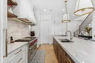 2228 N Southport Ave, Chicago, IL 60614 - Photo 8