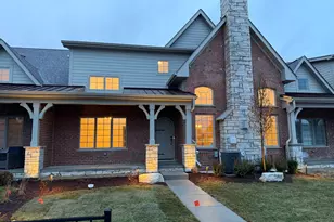 9730 Folkers Dr, Frankfort, IL 60423 - Photo 2