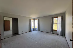 1871 Fox Run Dr, Elk Grove Village, IL 60007 - Photo 26