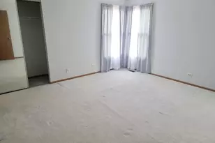 1871 Fox Run Dr, Elk Grove Village, IL 60007 - Photo 10