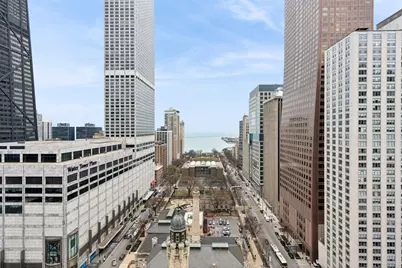 800 N Michigan Avenue #2102, Chicago, IL 60611 - Photo 32