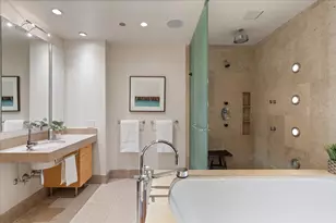 800 N Michigan Ave, Chicago, IL 60611 - Photo 22