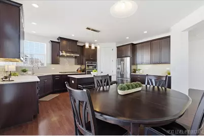 3658 Thornhill Drive, Elgin, IL 60124 - Photo 12