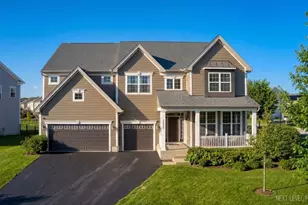 3658 Thornhill Dr, Elgin, IL 60124 - Photo 1