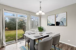 438 N Keswick Ct, Round Lake, IL 60073 - Photo 6